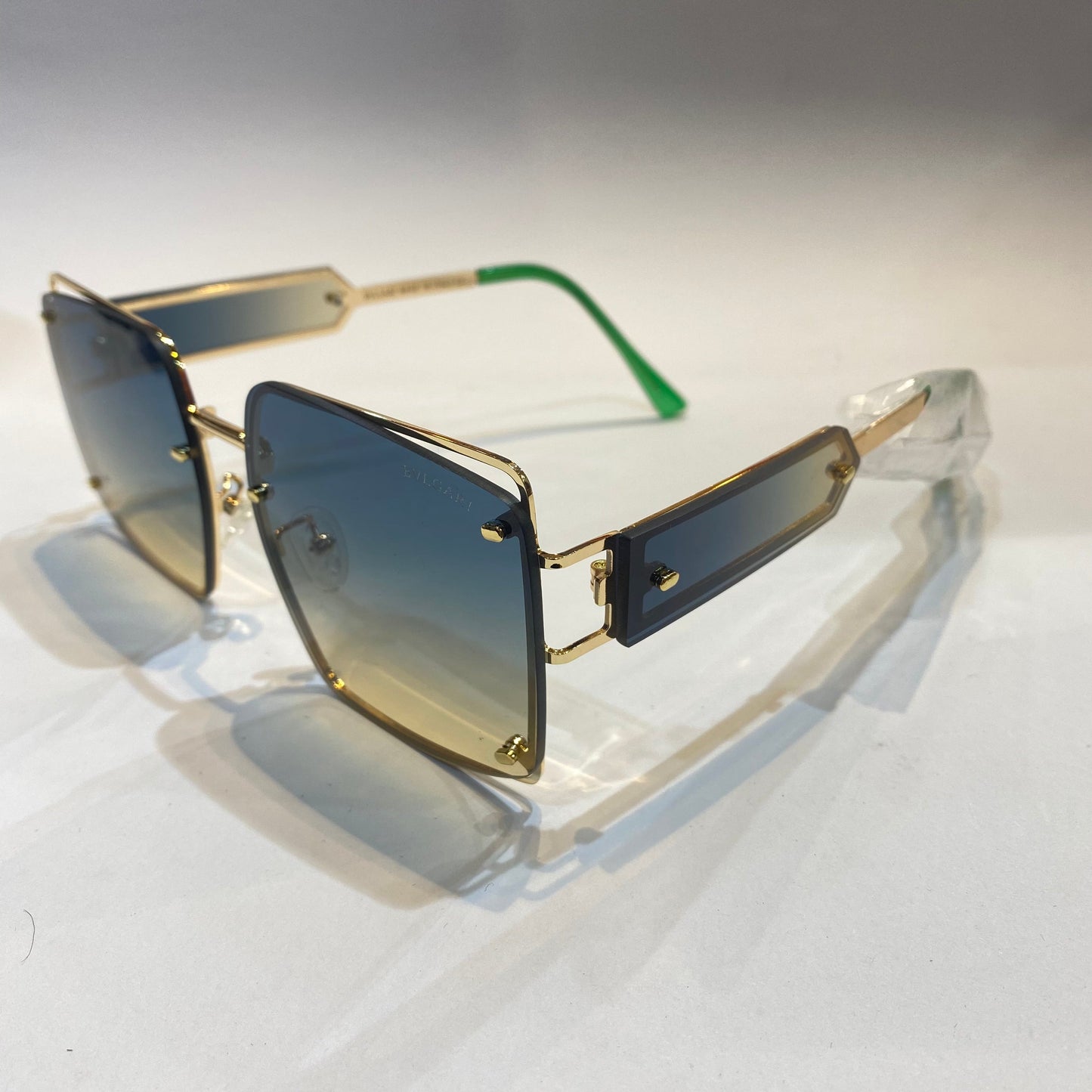 LVB Gold Frame Yellow Blue Shade Unisex Branded Sunglasses 553 58 18-145