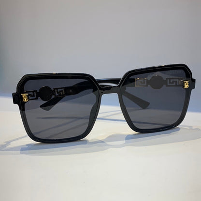 Rub Black Frame Black Shade Sunglass 262257 16-142