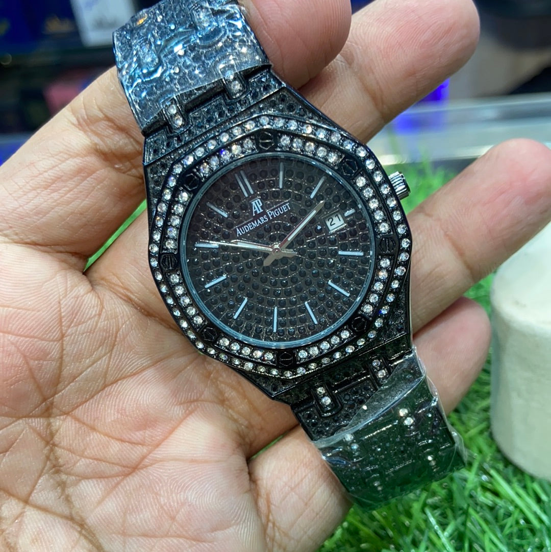 DUA Black Studded Diamond Antique Chain Date Time Men Watch