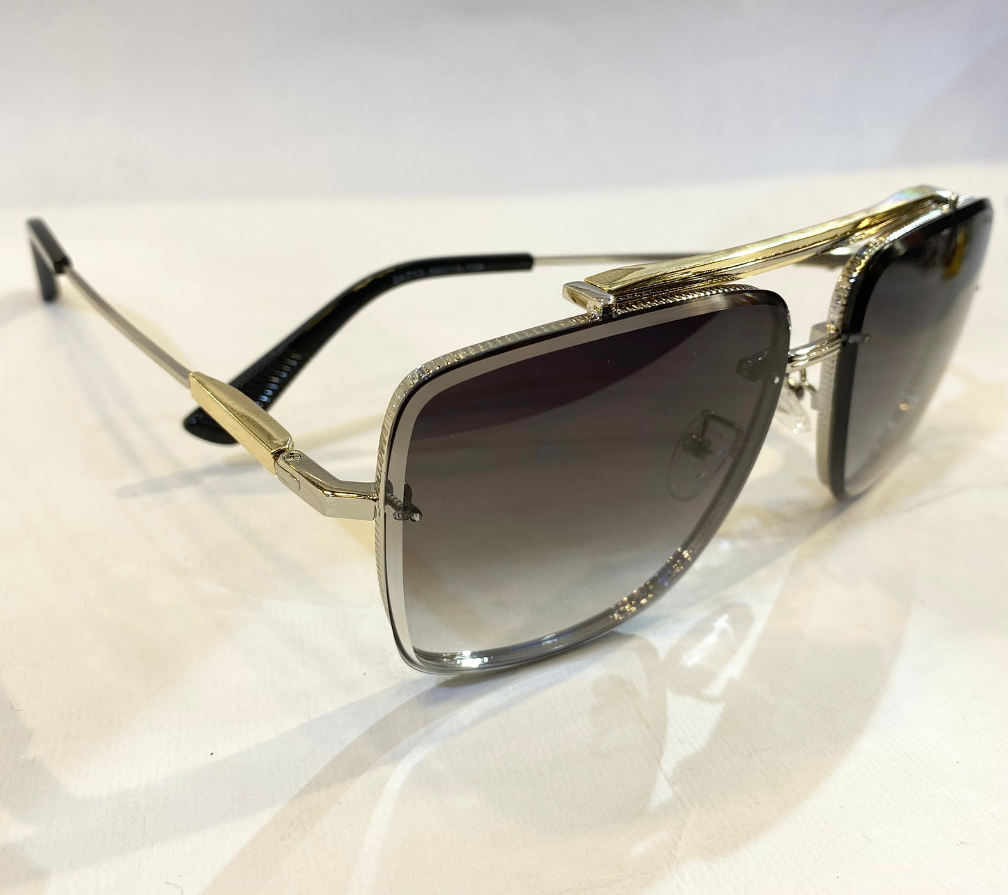 MAR RAM Golden Frame black Shade Sunglass 2A713 56 15-139