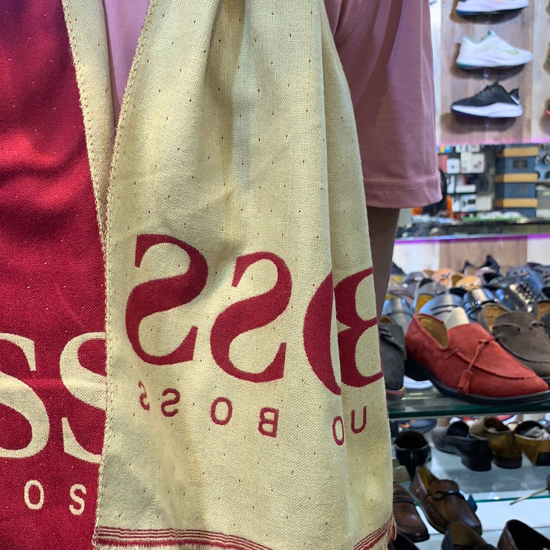 Maroon cream  muffler