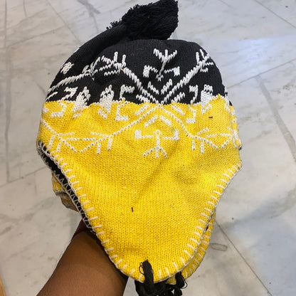 Black Yellow Colour Ear flaps features braided tassels Beanie Cap 9343
