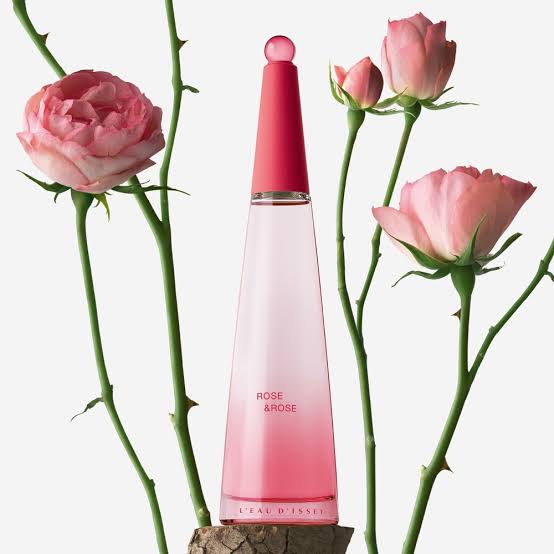 L’EAU D’ISSEY Rose & Rose EDP Intense 90 ml e 3 Fl. Oz.