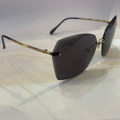 CUG Frameless Golden Black Stick Black Shade Sunglass 68115 63 15-140