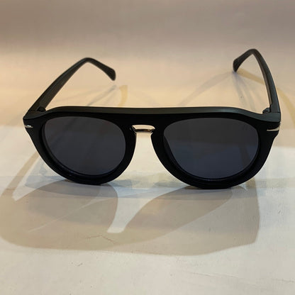 VAD Matte Black Magnetic Frame with Transi Shade Sunglass DB7089 56 17-141