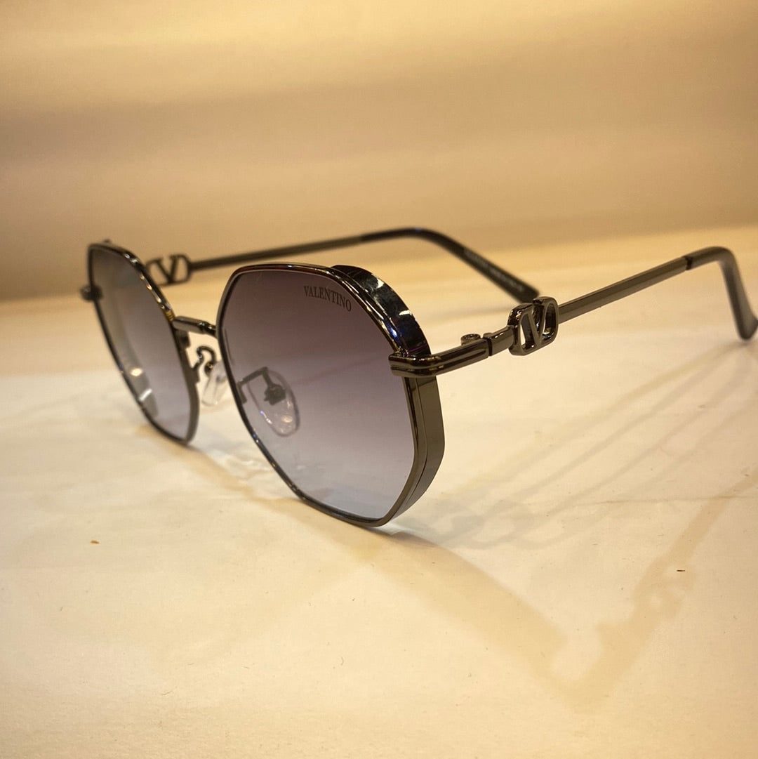 LAV Black Frame Grey Shade Unisex Sunglasses B80 636 1 53 21 142