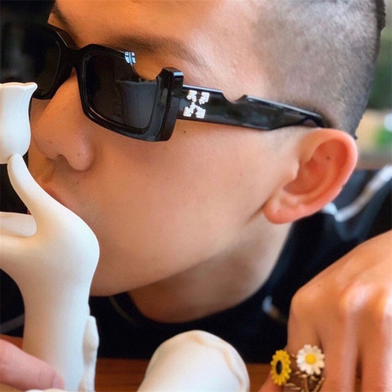 Off White Glossy Black Frame Black Shade Unisex Sunglass 2240 52 21-145