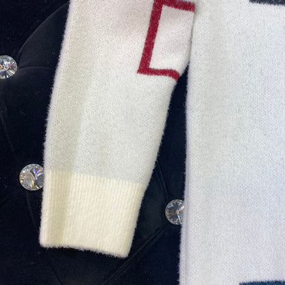 White ZR Soft Square Design Sweater for Men Unisex 9110