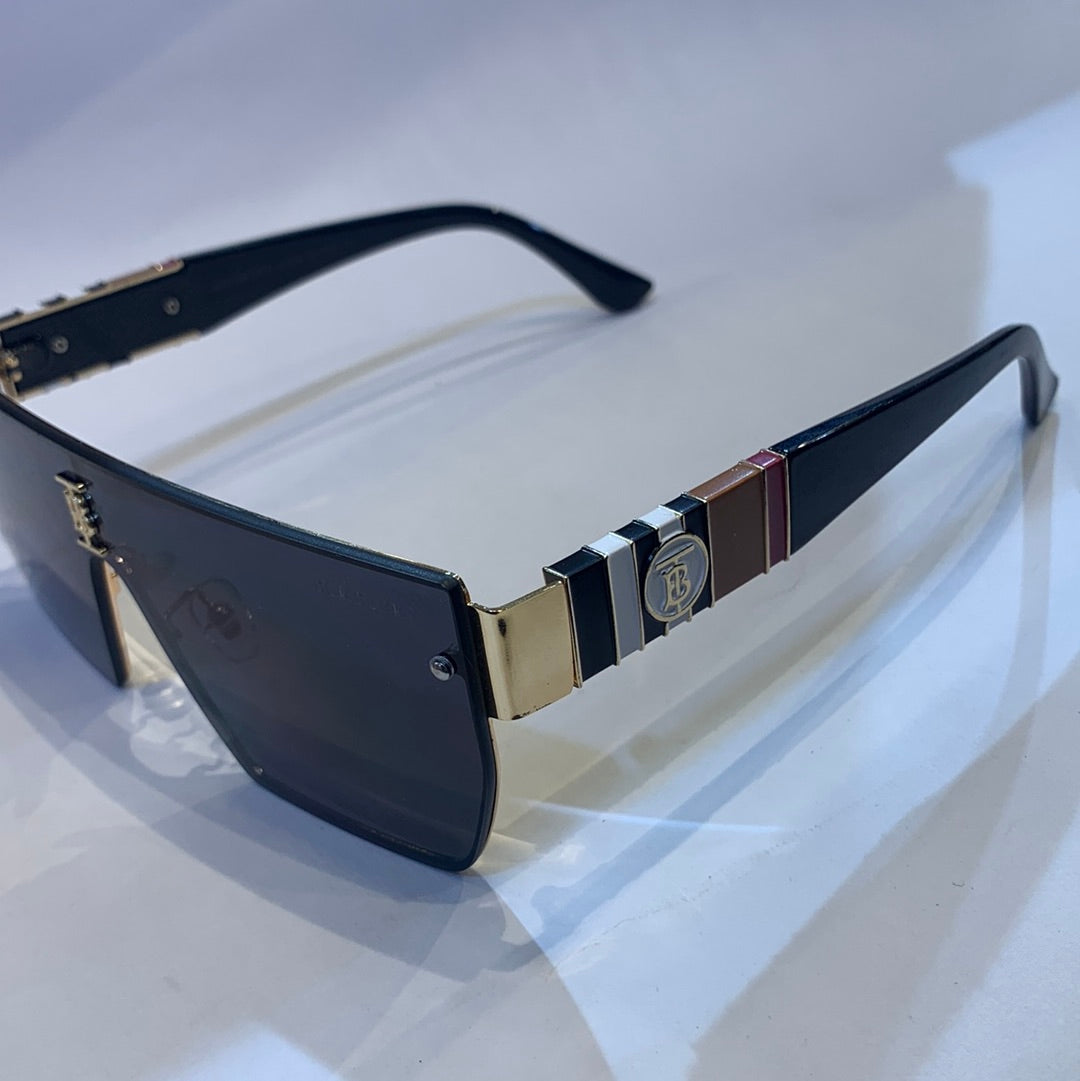 Bur rub Glossy Black Frame black Shade Sunglass 5202 140 0 145