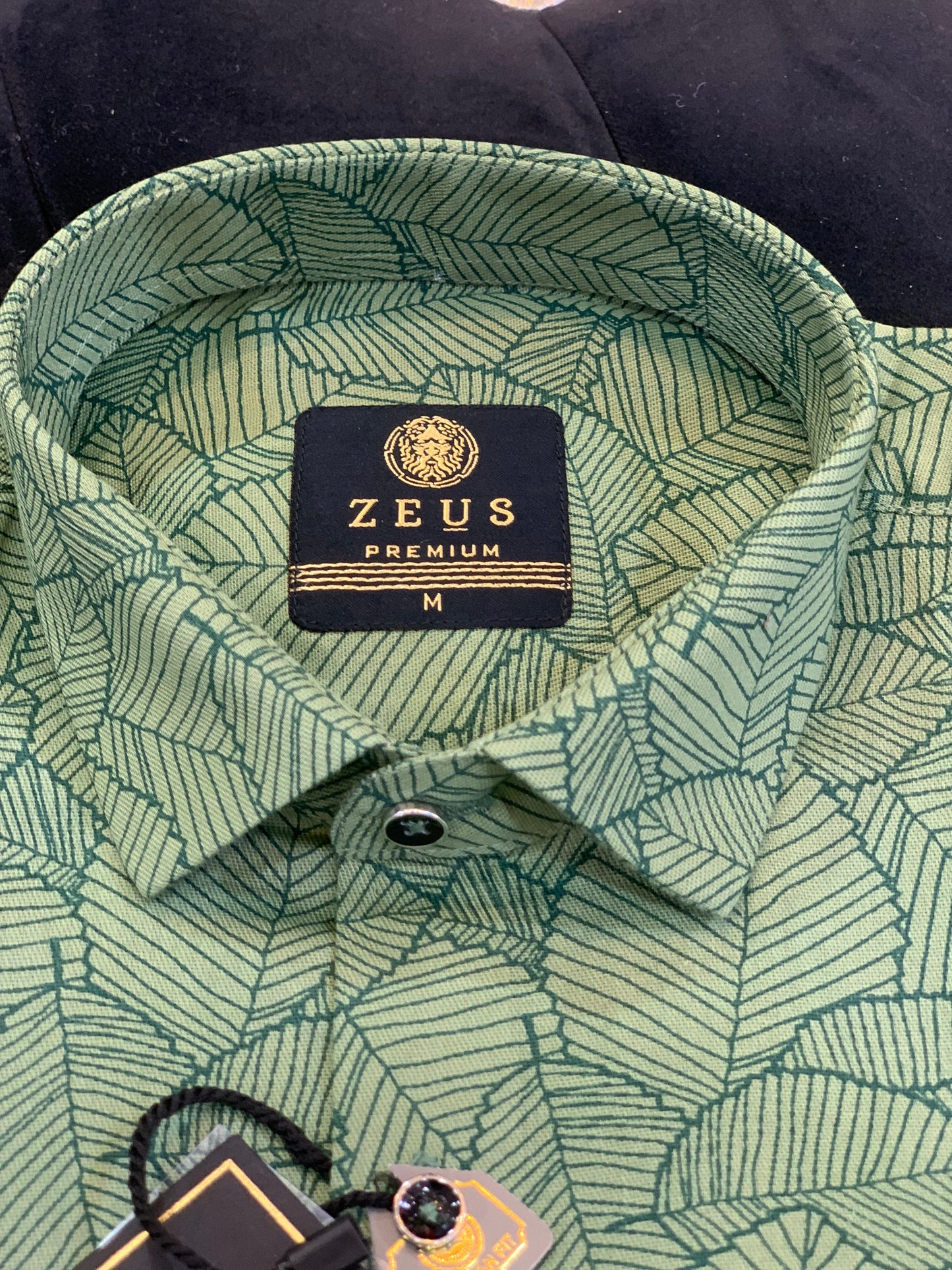 Zeus UEZGreen Colour Lycra Cotton Full Sleeve Premium Leaf Print Shirt 9131