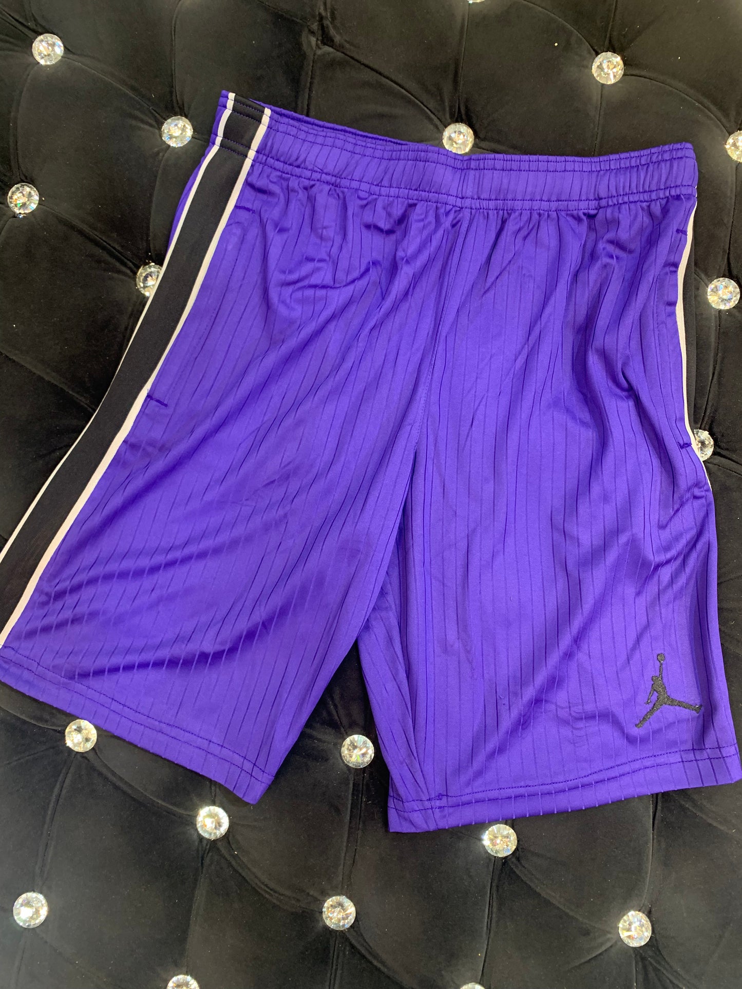 KIN JOR Purple Colour With Line Print Dri Fit Shorts 821336