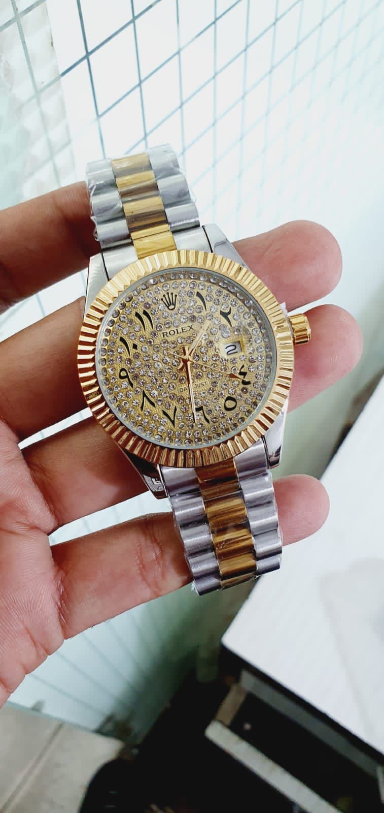 Lor Silver Golden Chain Golden Diamond  Dial Man Watch