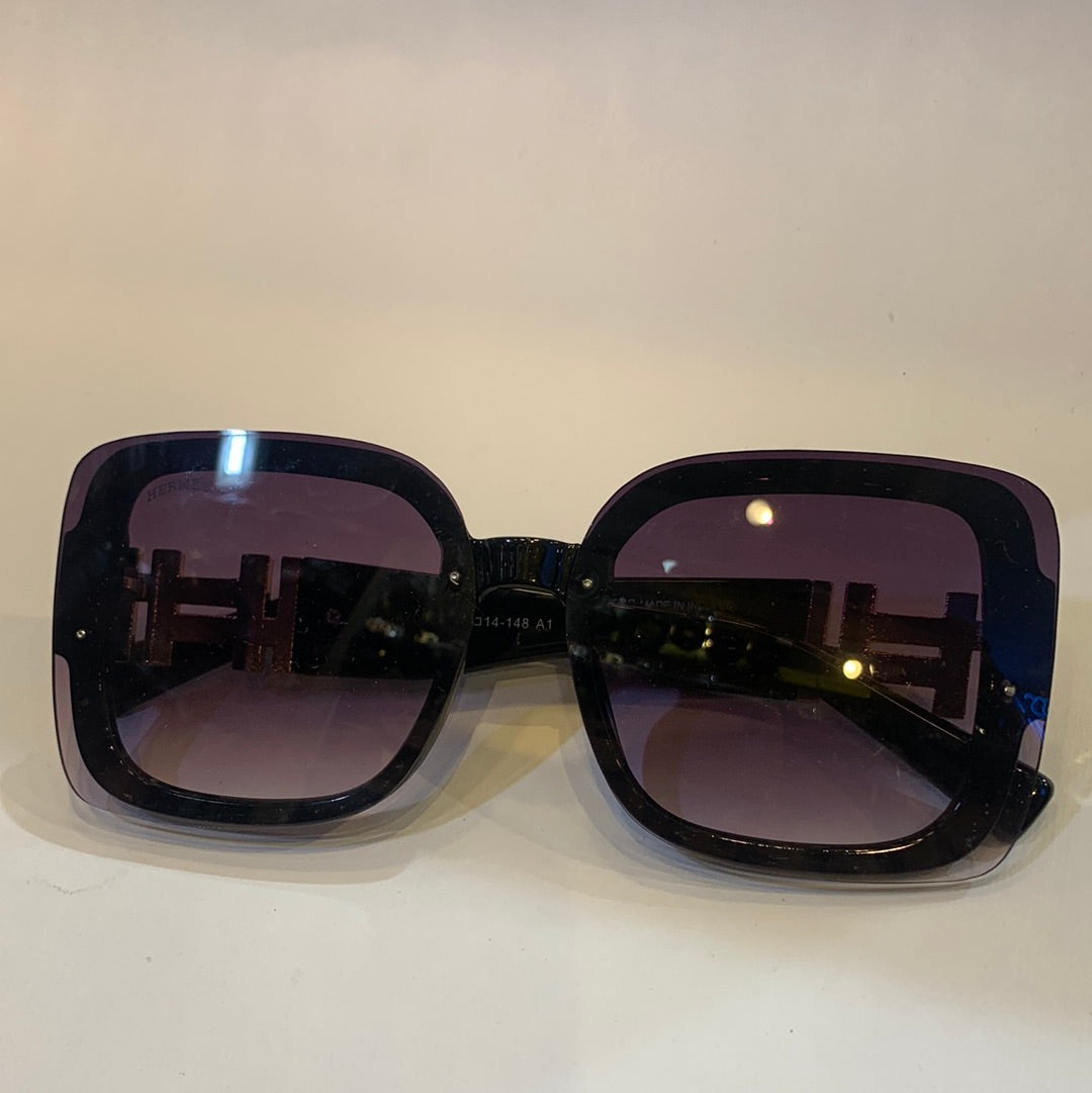 REH Black Frame Purple Shade Sunglass A70025 65 14-148