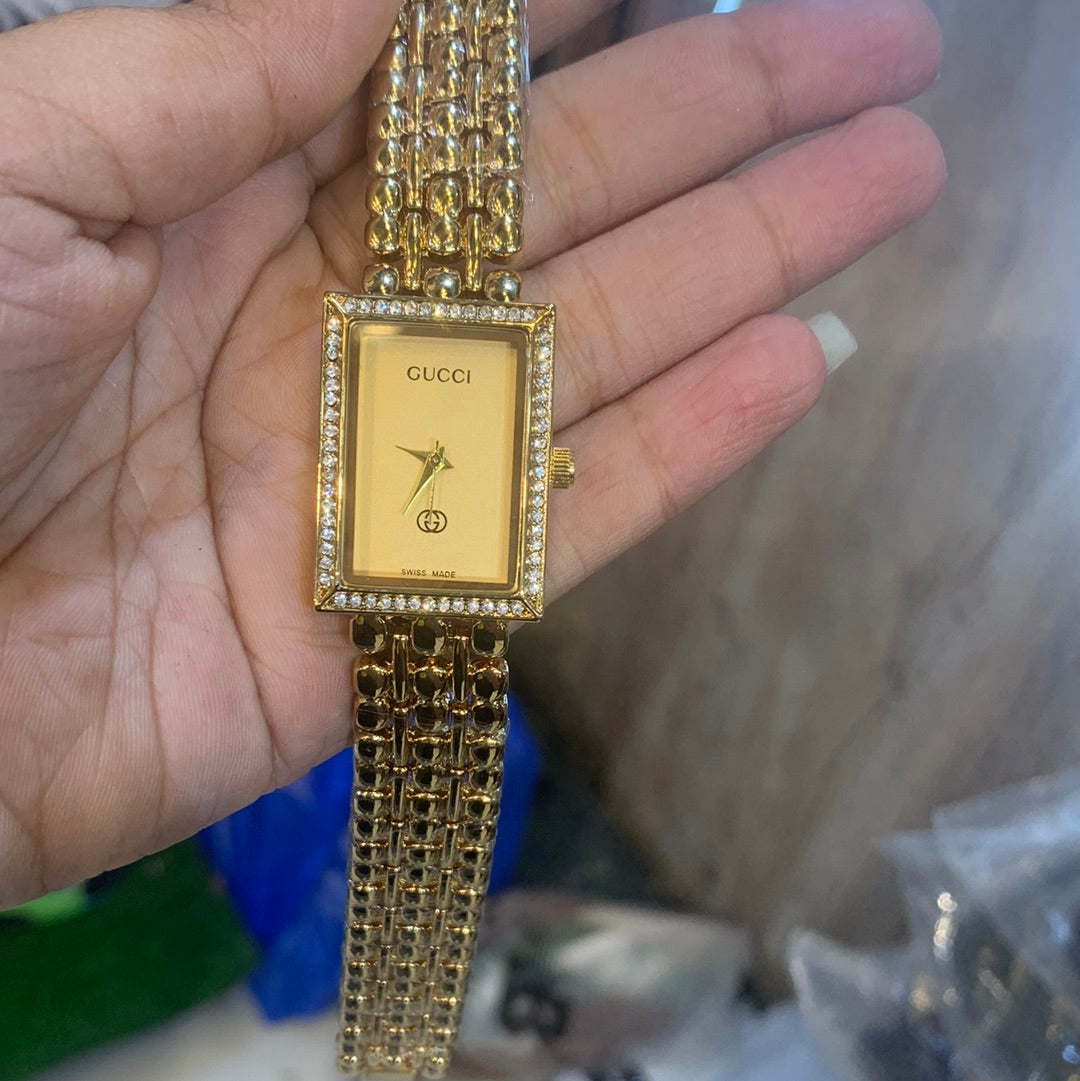 CUG Gold Chain Gold Dail ladies watch