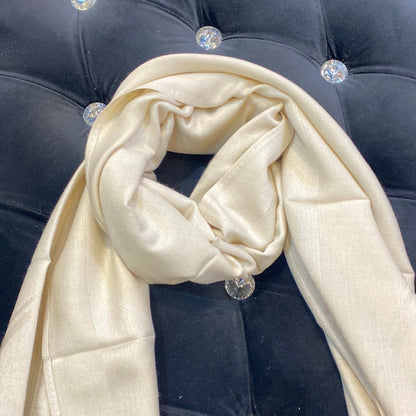 HER REH Cream Colour HER REH Print Heavy Quality Muffler  9366