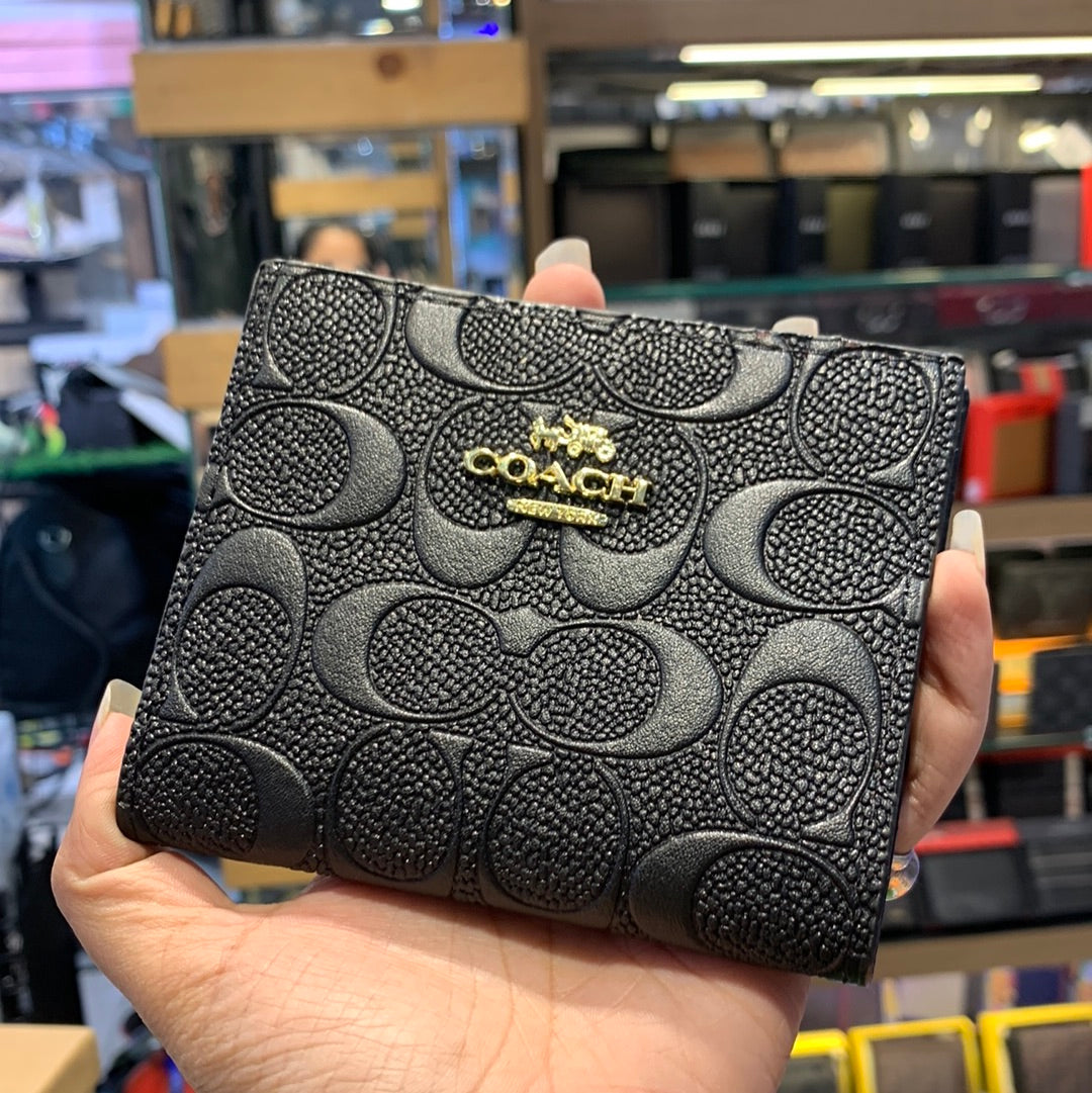 AOC Black Colour With CC Stereoscopic Pattern Print Italian Leather Unisex Card Holder Wallet 50129