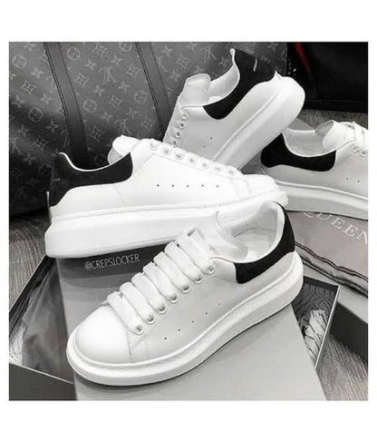 Queen White Black Fat Sneaker with High Sole Sneaker Shoes 1686818