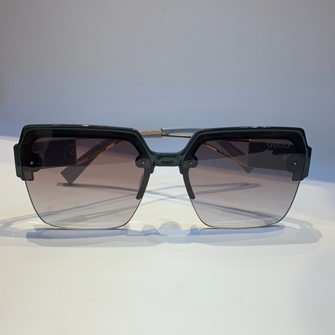 Cug Grey Gold Frame Black Shade Sunglass P003 C4 52 18-139