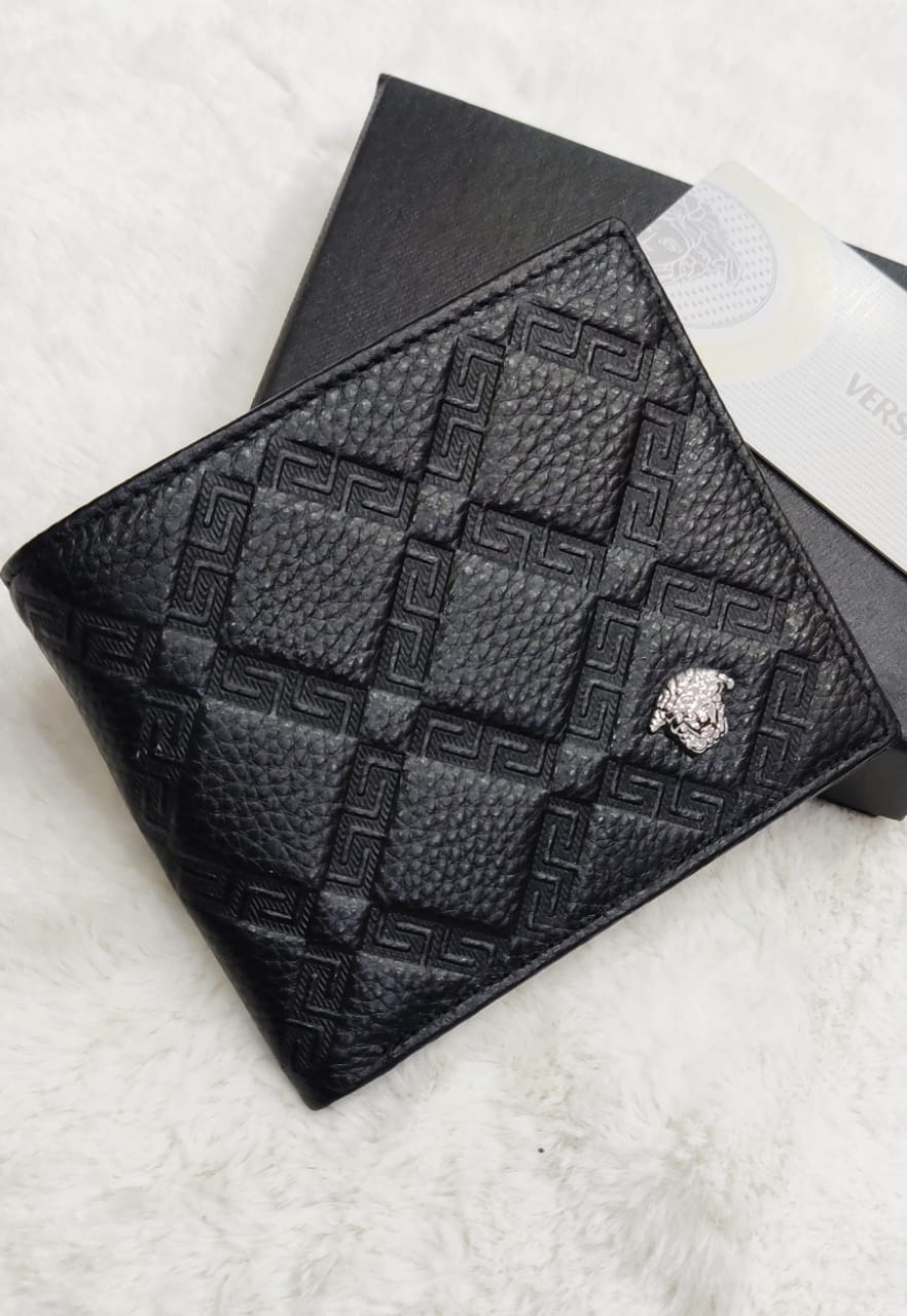 Ver Rev Black colour With Sliver Logo Genuine Leather Men Wallet 3921