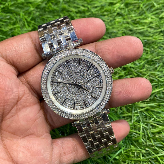 Silver Chain Silver Stud Dial Unisex Watch 401258
