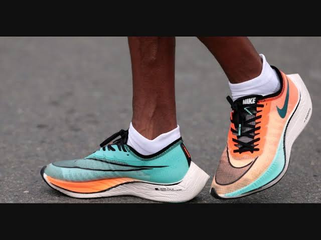 Kin Green And Orange Colour With Big Tick Sports Running Shoes 4553300