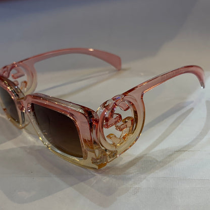 CUG Pink Transperent Frame Brown Shade Unisex Sunglass F3595 52 16-140