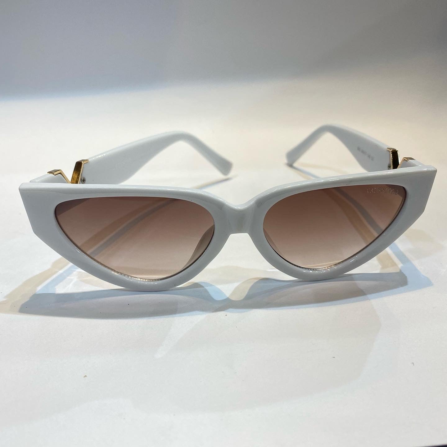 LAV White Frame Brown Shade Unisex Branded Sunglasses 923 54 17-146