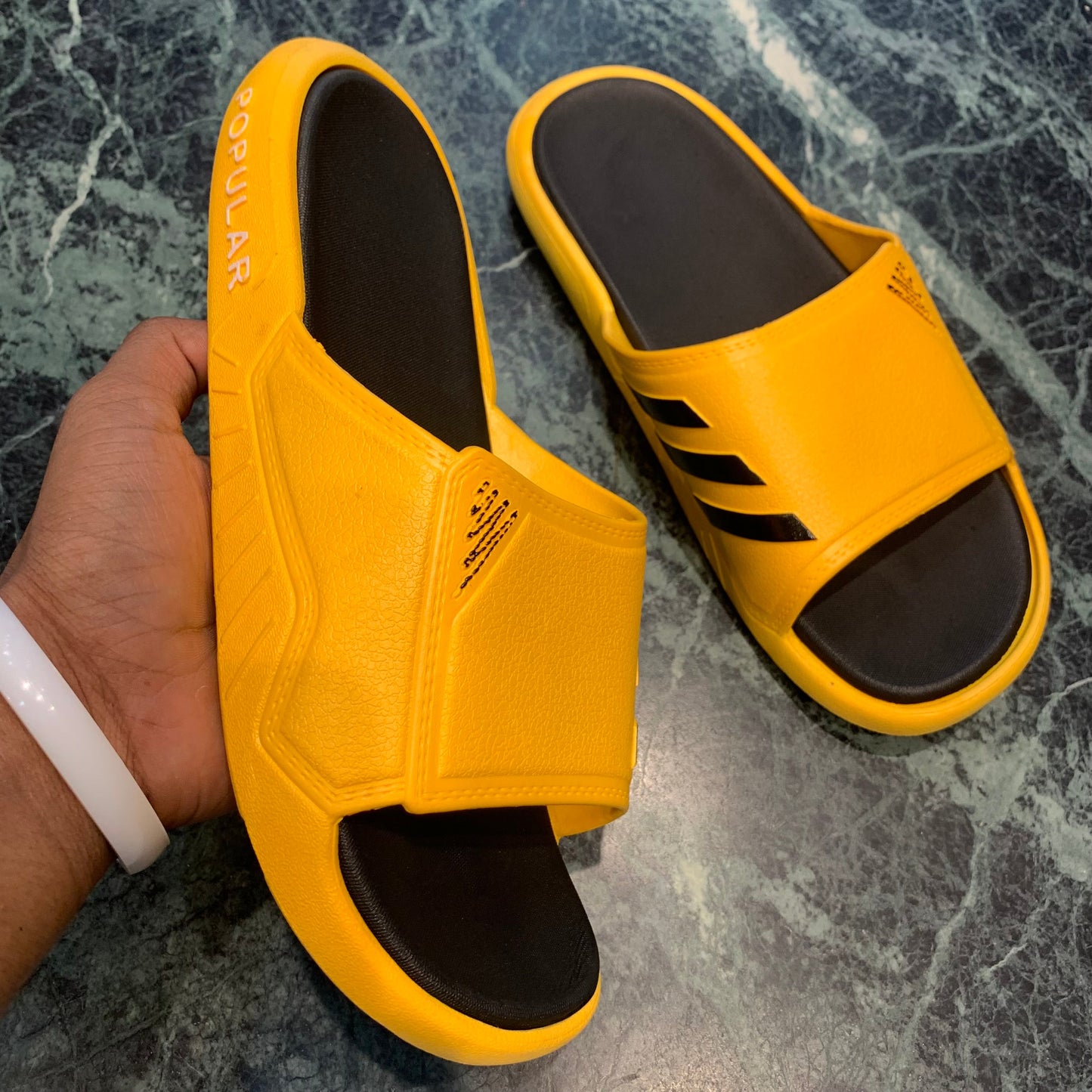 Yellow Fat Summer Black Slipper